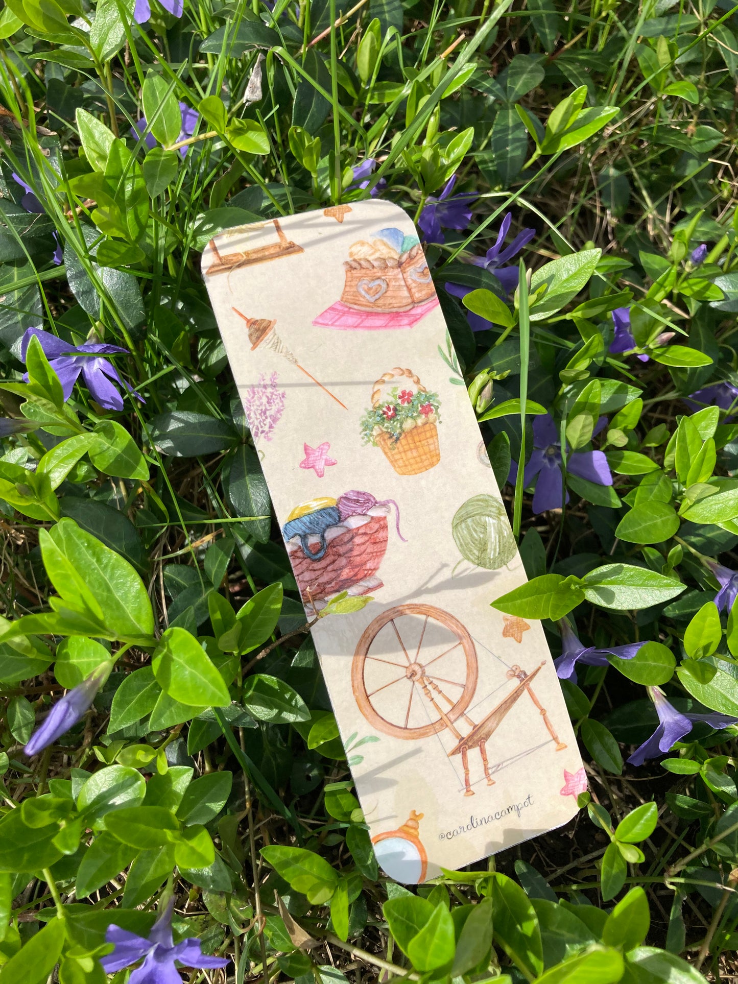Bookmark- Spinning wheel